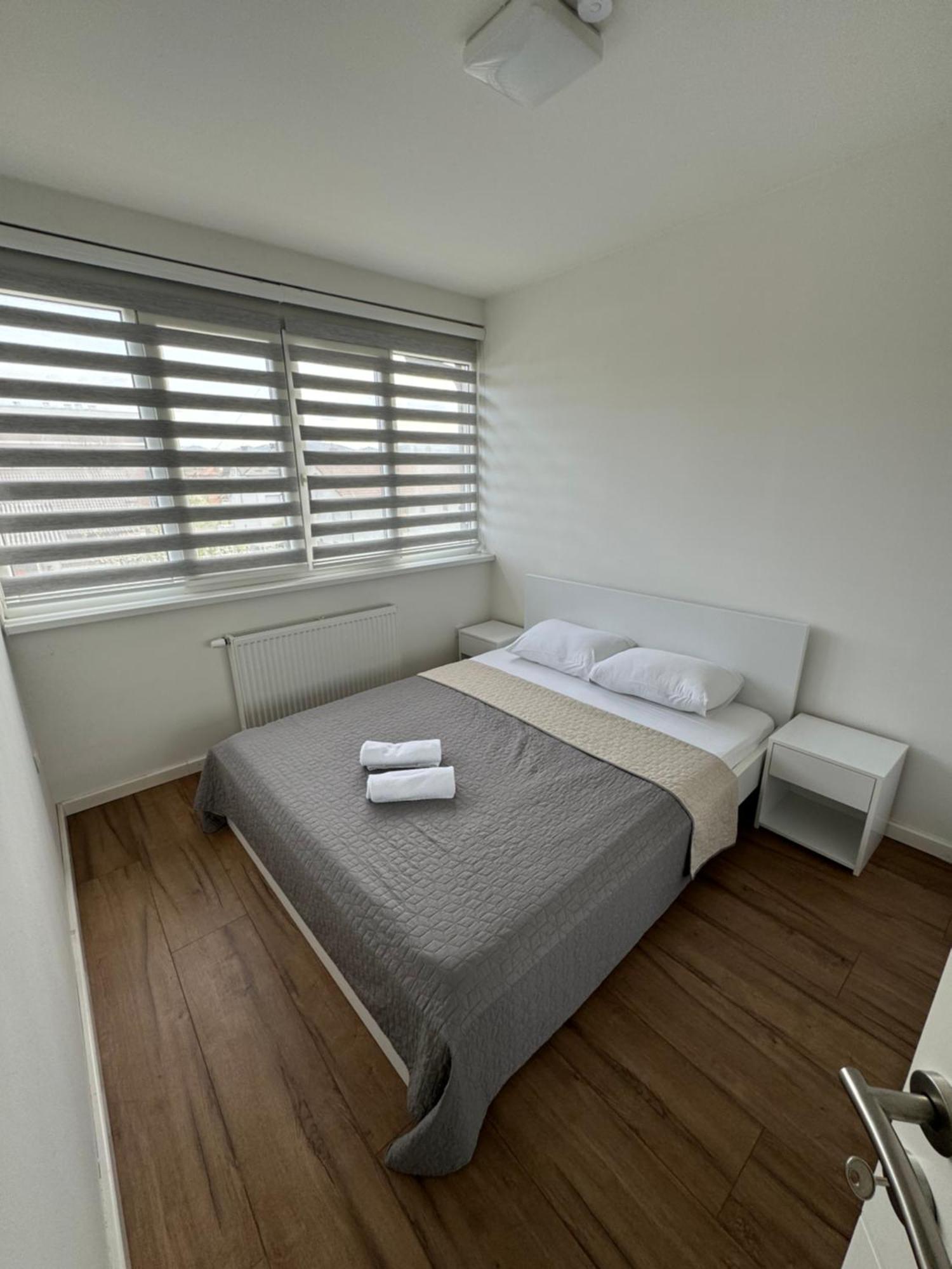 Xl Apartman Теслич Екстер'єр фото